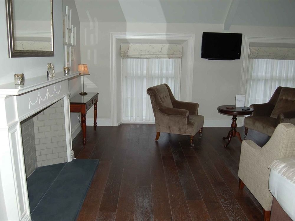 Millbrook Lodge Ballynahinch Экстерьер фото